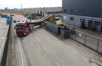 Il nuovo ponte Secula, lungo la SP20 nel comune di Longare (VI), è stato realizzato per migliorare il collegamento tra i comuni di Secula e Longare.